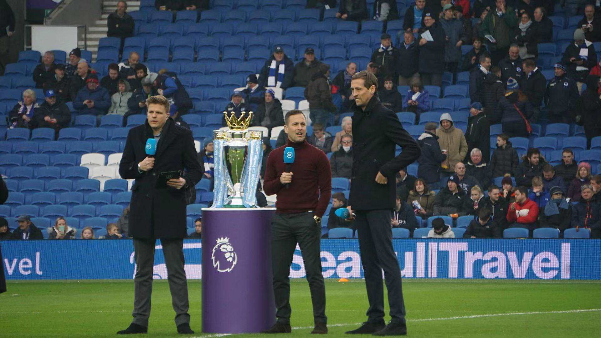 她成功挑战 她成功挑战